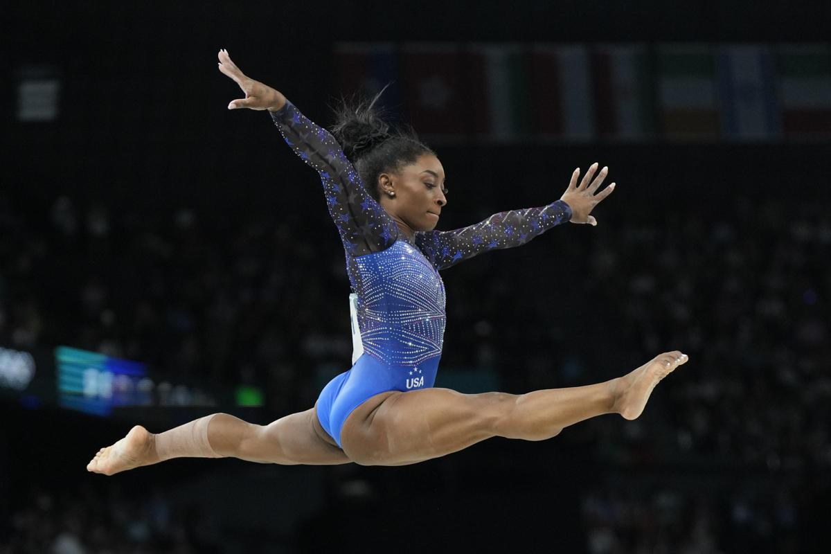 simone biles body parigi 2024 (1)