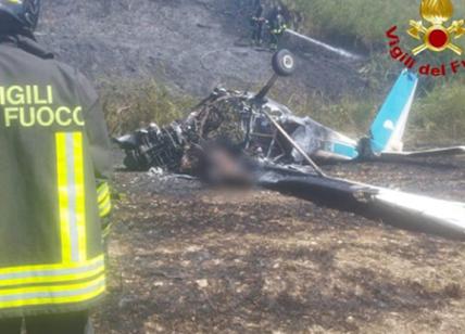 Incidente aereo a Terni, precipita un ultraleggero: deceduti il pilota e il passeggero