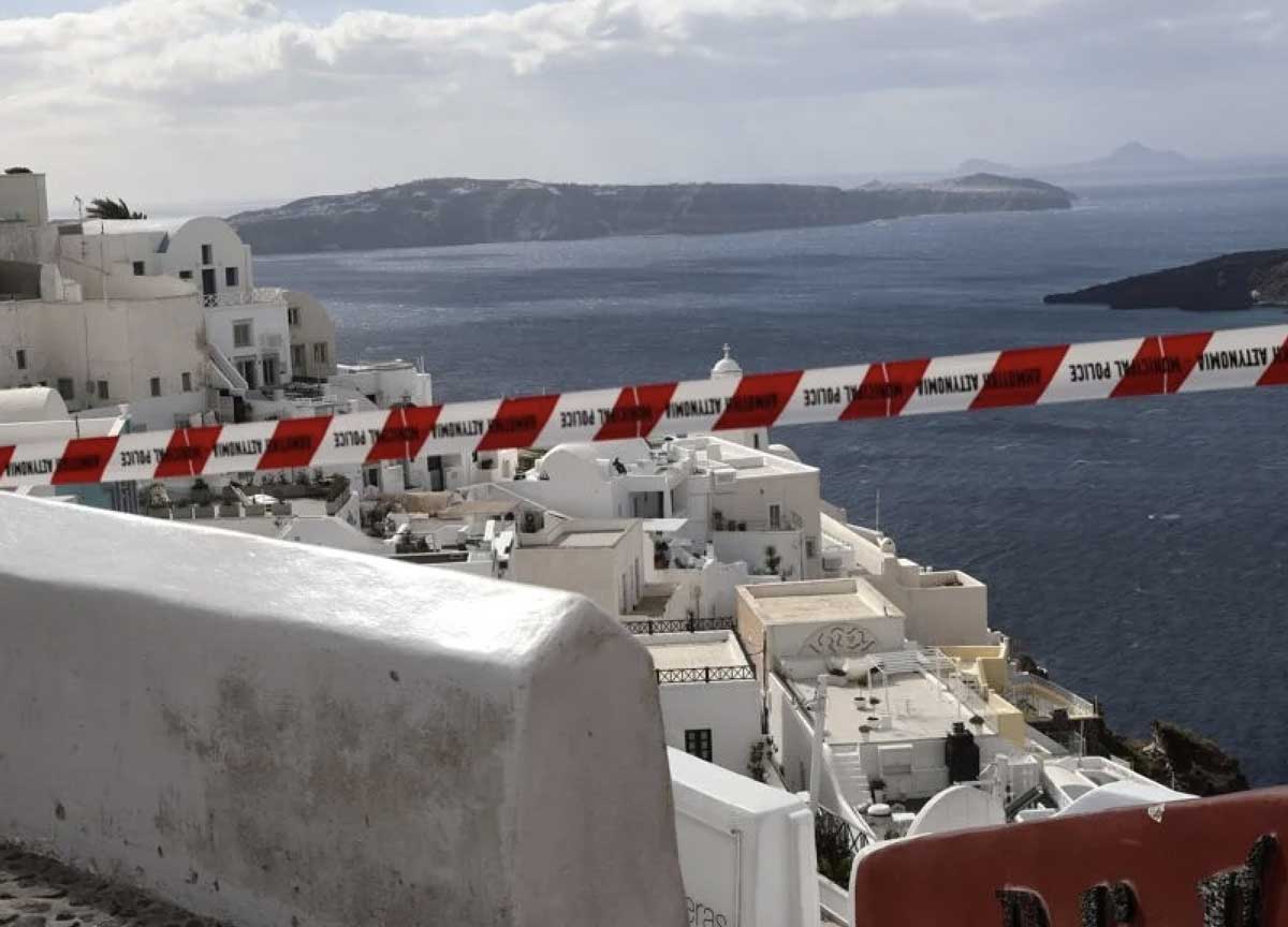 https://www.affaritaliani.it/static/upl2024/terr/0000/terremoto-santorini-011.jpg