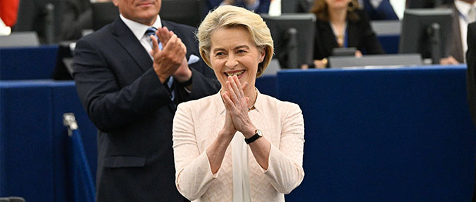 https://www.affaritaliani.it/static/upl2024/ursu/ursula-von-der-leyen_15.jpg