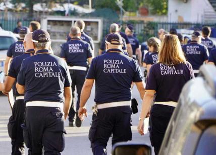 Roma, bufera sui Vigili: 2400 agenti in udienza al Tar per le deroghe sugli avanzamenti di carriera