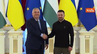 Orban incontra Zelensky a Kiev, prima visita in Ucraina dall'inizio della guerra