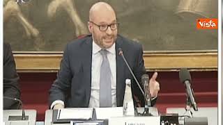 Fontana: "Eccessivo ricorso a decreti d'urgenza, ho scritto a Meloni. Ridurli giusto e gradito"