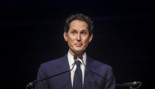 Gedi, i greci di Antenna hanno un piano B. Se l'operazione con Elkann sfuma, nel mirino ci sono altri due colossi italiani