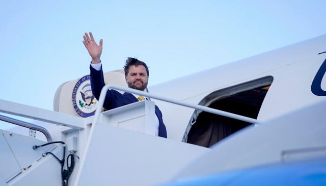 Milano Cortina 2026, Rubio e Vance atterrati a Malpensa. Domani l'incontro con Meloni. Questa sera la cena di gala con Mattarella