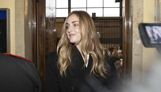 Pandoro-gate, Ferragni in aula: "Sono tranquilla e fiduciosa". La difesa chiede l’assoluzione