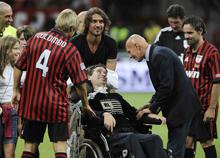 Che cos'è la Sla, la malattia che spegne il corpo ma lascia acceso il cervello. Hawking, Borgonovo e ora Dane Che cos'è la Sla, la malattia che spegne il corpo ma lascia acceso il cervello. Hawking, Borgonovo e ora Dane