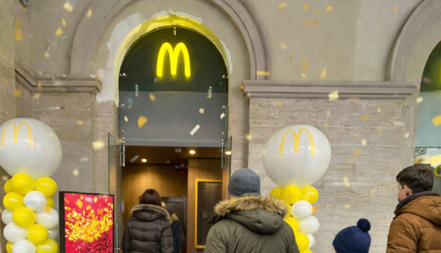 Chef Express: inaugurato un nuovo McDonald’s alla stazione di Salerno