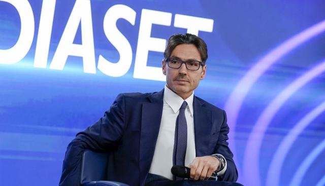 Sanremo 2026, Mediaset accetta la sfida (ma con prudenza): la controprogrammazione del Biscione per il Festival