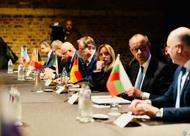 Vertice Ue in Belgio, Meloni: "Il motore italo-tedesco esiste non a danno di altri. Sì agli eurobond, ma è un tema divisivo" Vertice Ue in Belgio, Meloni: "Il motore italo-tedesco esiste non a danno di altri. Sì agli eurobond, ma è un tema divisivo"